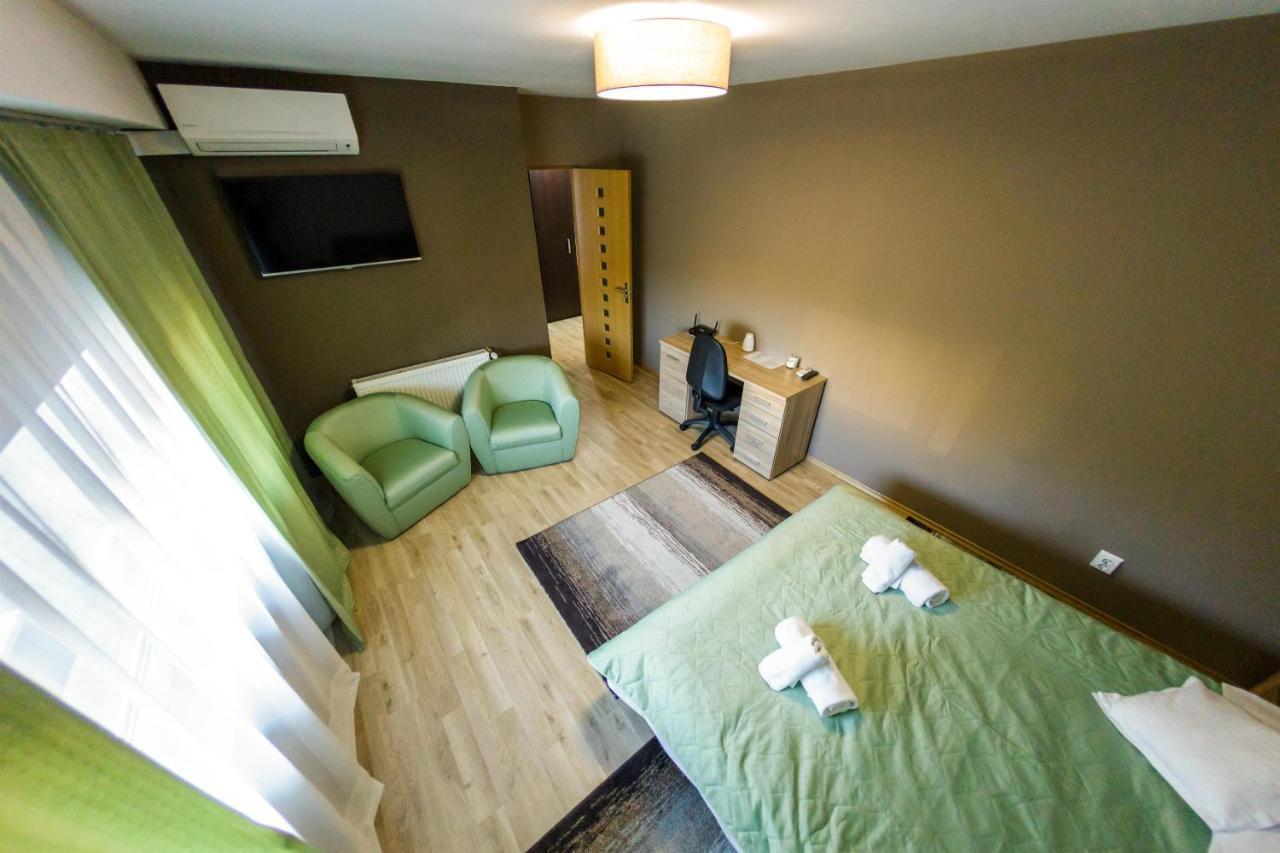 Apartament Business Langa Vivo Mall Apartment Baia Mare Ngoại thất bức ảnh